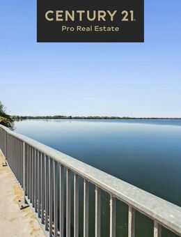 Charmante Doppelhaushälfte mit 5 Zimmern, Kamin, Garage & Feldblick in familienfreundlicher Lage - Finsing