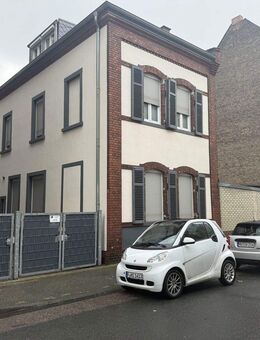 Saniertes Stadthaus FFM-Höchst-Nähe Bahnhof - Frankfurt (Main)