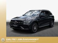 Mercedes GLC 300, de AMG Night High End Info Assis Licht, Jahr 2020 - Göttingen