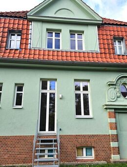 Sanierte 1-Zimmer-Eigentumswohnung mit Terrasse, Keller und Stellplatz - Magdeburg