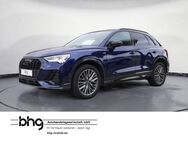 Audi Q3, TFSI e S line 45 e, Jahr 2021 - Balingen