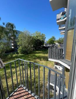 Marienfelde* Maisonette - Familienwohnung mit 4 Zimmern im Neubau mit Einbauküche**Ab sofort zu vermieten* - Berlin