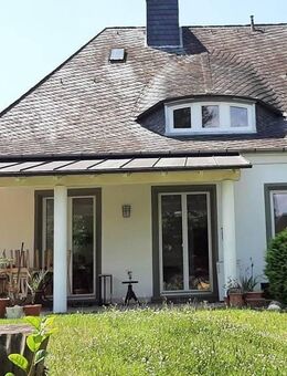 Charmantes 4-Zi-Einfamilienhaus mit Einbauküche, großem Garten und Garage - Großostheim