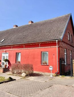 HORN IMMOBILIEN ++ Einfamilienhaus mit Einliegerwohnung in Spantekow, ruhige Lage - Spantekow