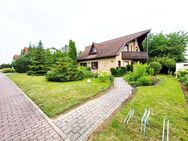 gepflegtes Einfamilienhaus mit ELW in ruhiger Wohnsiedlung am Stadtrand - Stavenhagen (Reuterstadt)