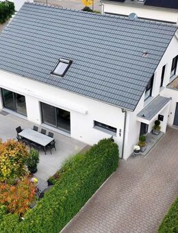 Traumhaus - Familienidylle trifft Moderne - Bönnigheim