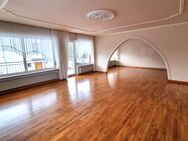 *** MÖCHTEN SIE SONNE? *** Lichtdurchflutete Terrassenwohnung mit Doppelgarage und Atelier - Saarbrücken