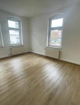 Wunderschöne 2-Raum-Wohnung mit Einbauküche! - Aue