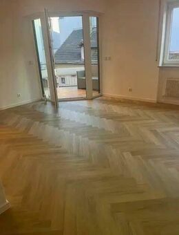 Erstbezug: Kernsanierte 2-Zimmerwohnung im Zentrum von Baden-Baden - Baden-Baden