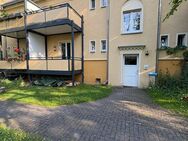2 Zimmer Wohnung mit Balkon-Hochparterre - Berlin