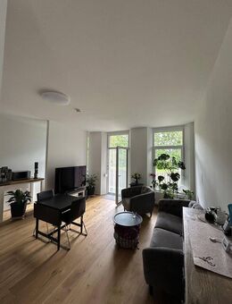 Hochwertige 2,5 Zi. Wohnung in Amberg - Amberg