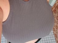 Girlfriendflat mit Süßem Curvygirl - München