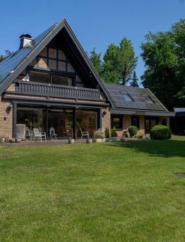 Fachwerkromantik trifft Luxus Landhaus mit Schwimmhalle und Traumgarten - Dortmund