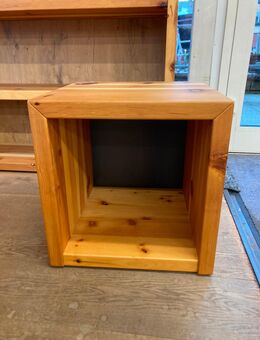 Hocker Würfel aus Massiv Zirbenholz Hergestellt vom Schreiner - Altusried