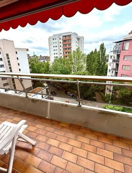 Gepflegtes Appartement in ruhiger Lage von Frankfurt-Sachsenhausen - Frankfurt (Main)