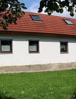 Kleines Häuschen mit Werkstatt und Garage. Ideal für Minimalisten, Singles, Paare oder Selbstversorger. - Selb