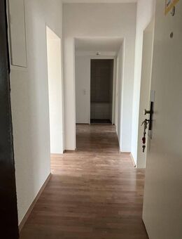 Renovierte 3-Zimmerwohnung mit Balkon! - Siegen (Universitätsstadt)