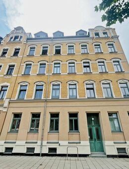 Praktisch geschnittene 2-Zimmer-Wohnung mit Stellplatz im beliebten Bernsdorf - Chemnitz