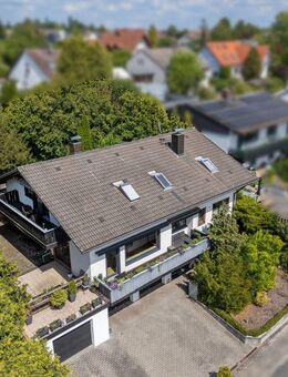 Freistehendes Einfamilienhaus mit 3 XXL-Garagen - Viel Platz in ruhiger Lage - Tuchenbach