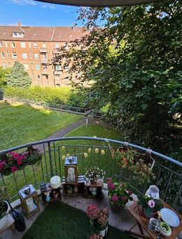 Provisionsfrei: 4-Zimmer-Eigentumswohnung mit Balkon direkt in der Stadt - Cuxhaven