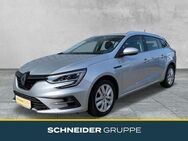 Renault Megane, 1.3 Grandtour TCe 140, Jahr 2022 - Freiberg