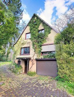 Einfamilienhaus auf exponiertem Hang-Grundstück in gefragter Lage von Eissendorf - Hamburg