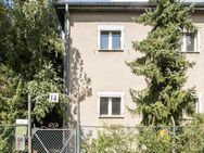 HOMESK - Sanierungsbedürftige Doppelhaushälfte mit ca. 1.410 m² Grundstück in Britz - Berlin