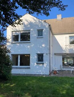 ****Charmanter Grundriss, bereit für frischen Wind!**** - Dortmund