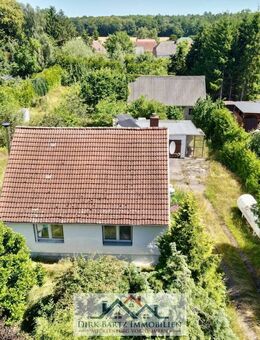 Kleines Einfamilienhaus mit großem Grundstück in ruhiger Lage!! - Kletzin