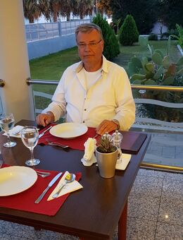 Suche Partnerin für ein Leben in Harmonie und Liebe - Halle (Saale)