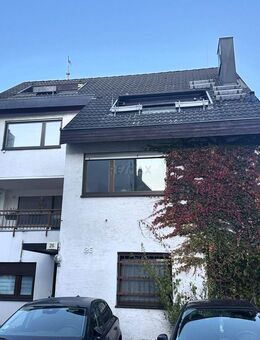 Maisonettewohnung in zentrumsnaher Lage: Wohlfühlen zwischen Loggia, Sauna & Galeriegeschoss - Stuttgart