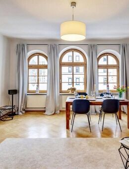 Neu, exklusiv möblierte 3,5 Zimmer. Zentrale Bestlage Lehel Isartor. Prachtvoll wohnen auf Zeit. - München