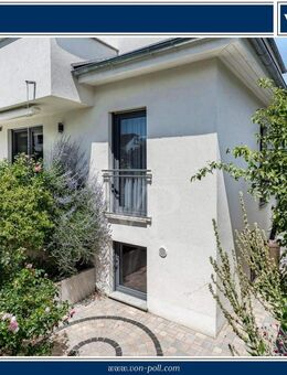 Stilvolles Effizienzhaus KfW55 mit Sauna, EBK, Garage und Gartenidylle in begehrter Lage - Usingen