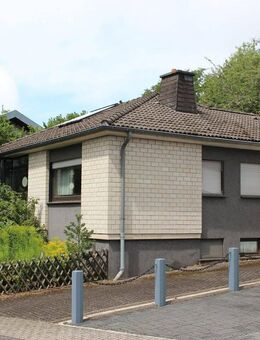 Attraktives Einfamilienhaus in ruhiger Lage in Daleiden/Eifel - Daleiden