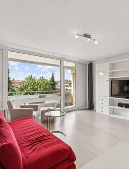 Provisionsfrei - zentrale Lage in Schwabing Nord - saniertes Apartment mit Blick ins Grüne - München