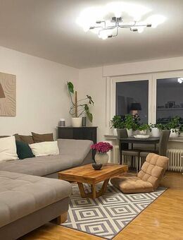 Wohnen über den Dächern von Belecke - Gepflegte 3-Zimmer-Wohnung mit Balkon und Garage - Warstein