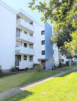 Sanierte & freie 3 Zimmerwohnung I 2 Balkone I Top Lage - Augsburg