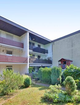 Perfekt geschnittenes Reihenhaus mit zwei Balkonen, schönem Garten und großer Terrasse - Bretten