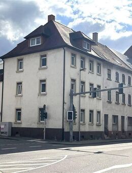 Stilvolle Maisonettewohnung mit Dachterrassenpotenzial - zentral gelegen im Herzen von Bruchsal - Bruchsal