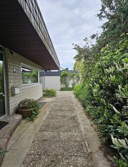 Bungalow-Anwesen mit Charakter und traumhafter Gartenidylle - Waldenburg (Baden-Württemberg)