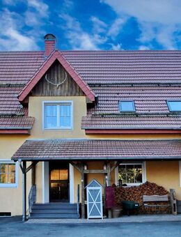 Saniertes Bauernhaus mit Wirtschaftsgebäuden und großem Gartengrundstück in Alleinlage - Lichtenau (Nordrhein-Westfalen)