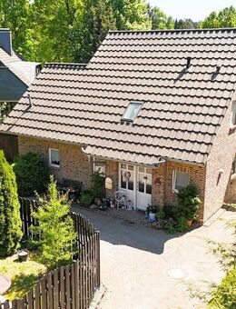 Jesteburg-Lüllau, TOP 4-Zi.-EFH/KW85/Bj. 2011/123m² Wfl./ 566 m²/Carport - Jesteburg