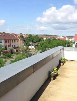 Maisonette-Wohnung mit Dachterrasse in Dietzenbach-Steinberg - Dietzenbach