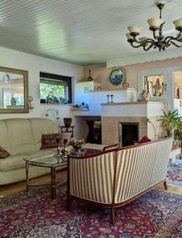 Einladendes Familienhaus mit sonnigem Südgarten in idyllischer Naturlage. - Elpersbüttel