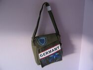 BR-20.1 Britzz, Gelenktasche Handtasche, Städtetasche, Schultertasche,  GERMANY - Lübeck