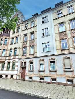 Kapitalanlage aus der Gründerzeit: 2-Zimmer-Wohnung in Bernsdorf - Chemnitz
