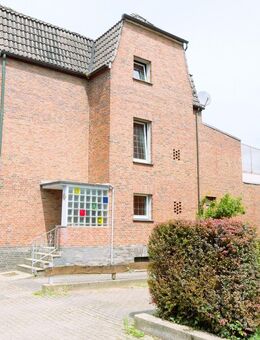 Investitionsobjekt Mehrfamilienhaus mit 9 Studentenzimmer in Kleve - Kleve (Nordrhein-Westfalen)