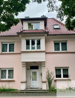 Einfamilienhaus mit PV-Anlage und separatem Baugrundstück in Bad Lippspringe zu verkaufen. - Bad Lippspringe