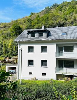 Saniertes Mehrfamilienhaus in Rheinhöhenlage - Kaub