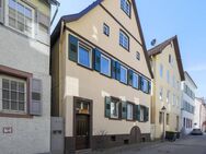 Wohnen mit Geschichte: Denkmalgeschütztes Zweifamilienhaus - Neuenbürg